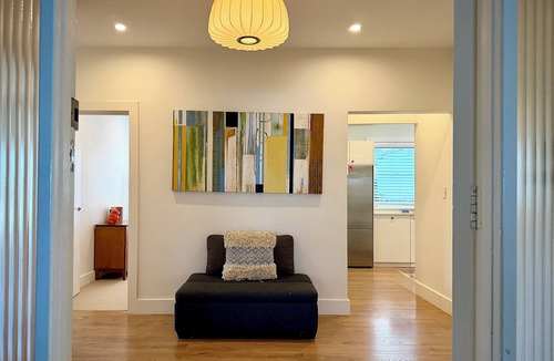 Mosman Apartment | Balmoral Beachfront 2BR Apt, direct beach access, pets considered.