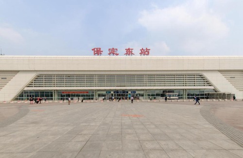 Lianchi District Hotel | Baoding Lianchi·Baoding East Station·