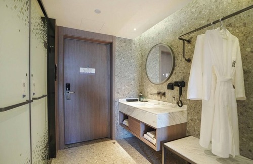Jiangcheng District Hotel | Baoli International Hotel-Baili Square