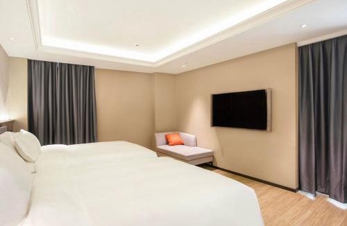 Jiangcheng District Hotel | Baoli International Hotel - Yangjiang Baili Plaza