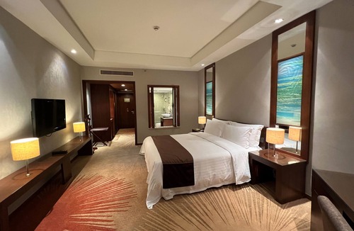 Yangpu Hotel | Baolong Hotel Shanghai