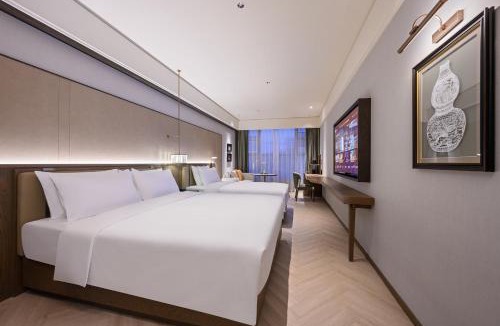 Lixia District Hotel | Baotu Spring in Jinan, Manxinfu