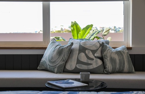 Bondi Beach Hotel | Barrys Beach Road Hotel