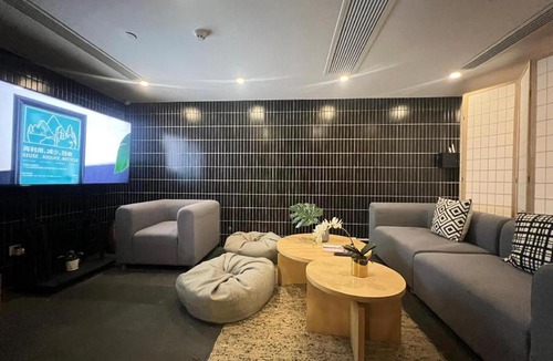 Xuhui Hotel | base-WENDING Service Apartment-Shanghai Xujiahui Location