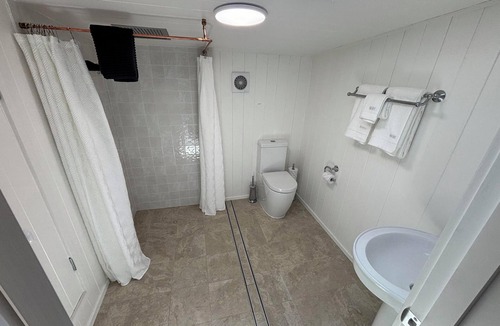 Kelso Bed & Breakfast | Bathurst River House B & B Room 4 Upstairs