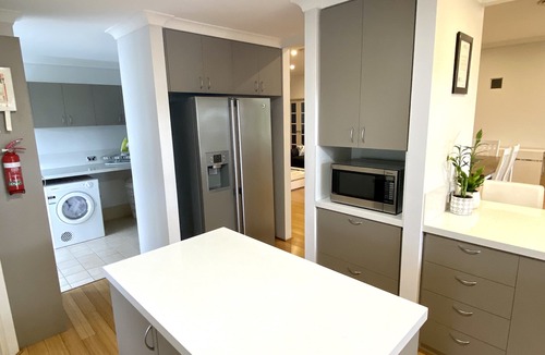 West Busselton Bed & Breakfast | Baudins Bed & Breakfast - Adults Only