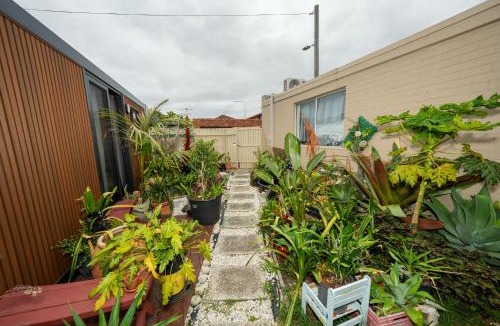 Brighton-le-Sands House | Beach Serenity Guesthouse