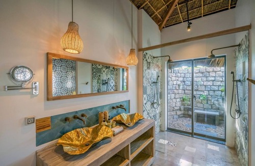 Central Mui Ne Beach Resort | Beachfront Bungalow - One Bedroom Resort, Sleeps 2