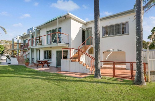Crescent Head Apartment | Beachfront 1 25 Willow Street