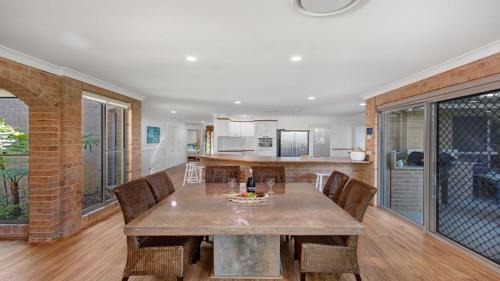 Culburra Beach House | Beachfront Pool House