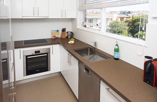 Tamarama Apartment | Beachside lookout close to Bondi Beach