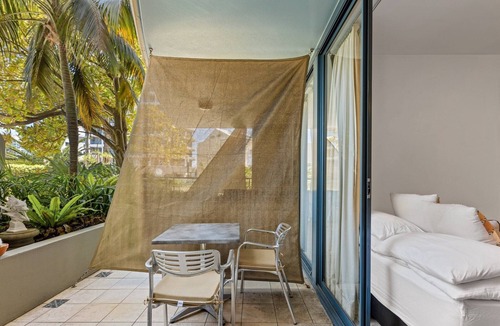 Cronulla Apartment | Beachside Studio with Pool and Gym Access