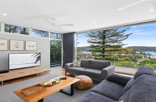 Pretty Beach Central Coast House | Beautiful views, beachs and bushwalks