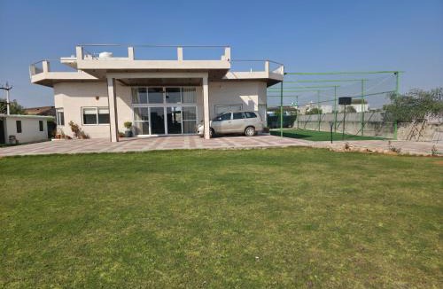 Sanganer House | Bee gee upvan