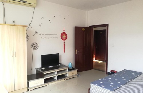 Zhongjie Subdistrict House | Beihai Old Town Holiday Seaview Inn