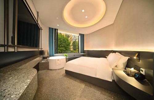 North Chaoyang Hotel | Beijing Colors Together Hotel