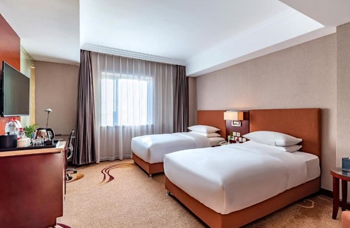 Jinsong Panjiayuan Hotel | Beijing Feitian Hotel