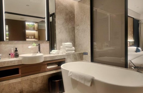 Panjiayuan Hotel | Beijing Guangxi Hotel