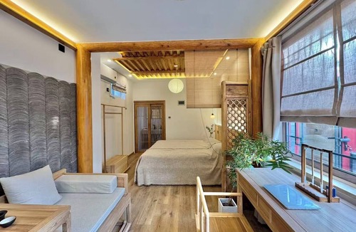 Dongcheng Hotel | Beijing Hejiali Siheyuan Near Tiananm