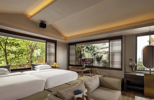 Haidian Hotel | Beijing Nanshan Yanyu Song Hot Spring Holiday Homestay