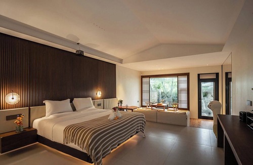 Haidian Hotel | Beijing Nanshan Yanyu Song Hot Spring Holiday Homestay