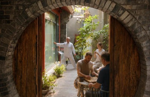 Xicheng Hotel | Beijing Templeside Courtyard Hotel 丨 3 metros to the Square丨Free laundry, personalized services large terrace
