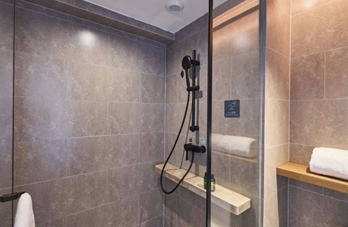 Huli Hotel | Berner S Hotel Xiamen Airport Branch