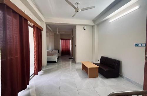 Dhaka Apartment | Best Eastern Apartments - With Balcony & Kitchen