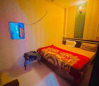 Varanasi Hotel | Bholanath Residency