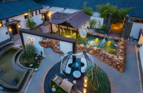 Lintong Qu Hotel | BigHouse
