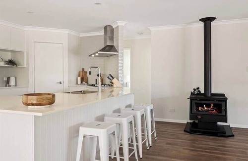 Quindalup House | Birak Beach House Modern Comfort by Geographe Bay