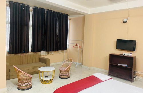 Sualkuchi Apartment | BKD Casa 1
