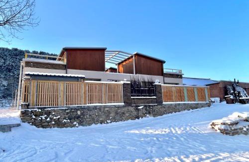 Miyun District Bed & Breakfast | Black Stone Family Garden Villa