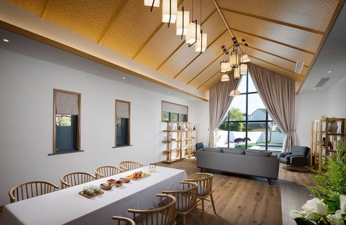Zhoushan House | Bloom Over The Sea by JinSpecial