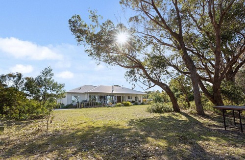 Raymond Island House | Blue Doors on the Lakes: Escape to a beautiful waterfront home on the Island