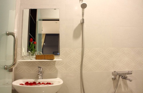 Thanh Khe Hotel | Blue Summer Hotel