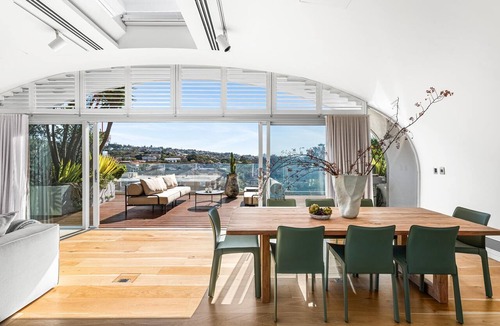 Bondi Beach Apartment | Bondi Beachside Penthouse