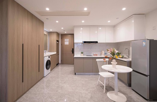 Hong Kou Bed & Breakfast | Book and Bed-QuYang Road