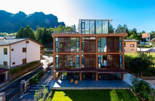 Wulingyuan Hotel | Bor Manju Vacation guesthouse-Near the Ticket Gate-service in Chinese and English