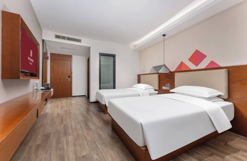 Niuligang Hotel | Borrman Hotel - Guangzhou East Railway Station Meihuayuan Subway Station