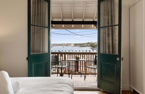 Millers Point Apartment | Boutique Apartment With Private Roof Terrace