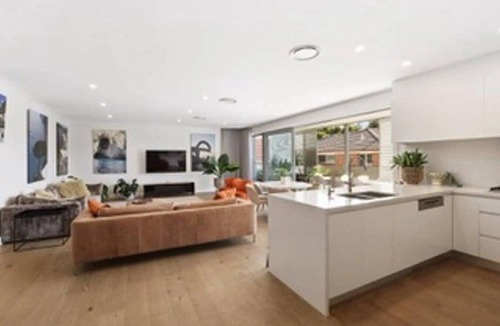 Newport Apartment | Boutique Newport Living