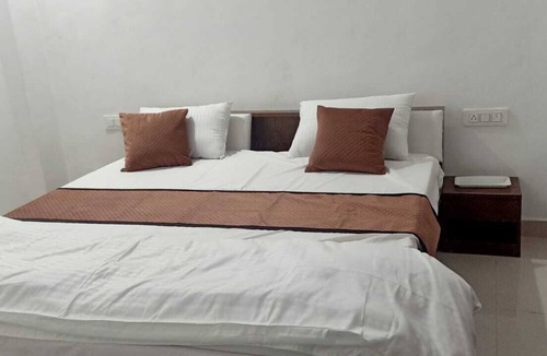 Barsana Hotel | BRAJDHAM HOTEL BARSANA