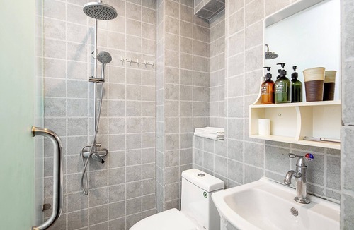 Yongding House | Breeze & Alley Inn