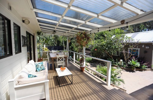Avalon Beach House | Breezy Beach House - Avalon Beach Awaits!