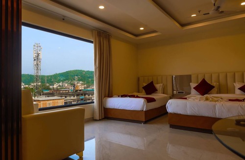 Sualkuchi Hotel | Briddhishree Palace