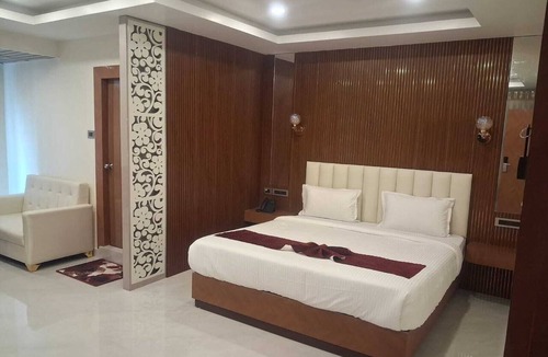 Sualkuchi Hotel | Briddhishree Palace