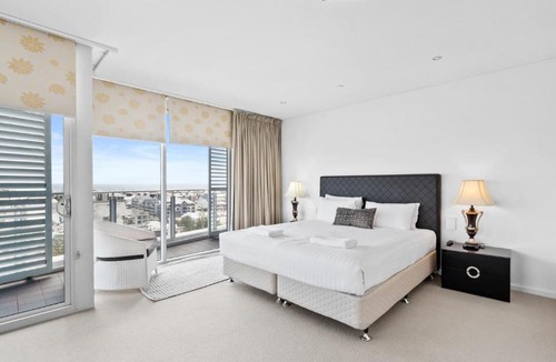 Mandurah Apartment | Bridgepoint 1105