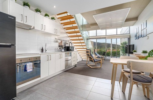 Braddon Apartment | Bright Loft-Style Apt with Gorgeous View