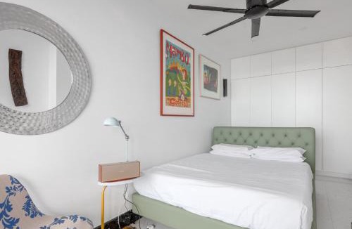Tamarama Apartment | Bright Tamarama 2-Bed Apartment with Balcony Views